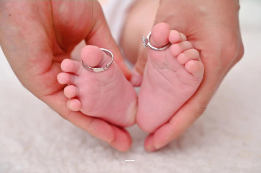 固安孕妇两个月肚子疼